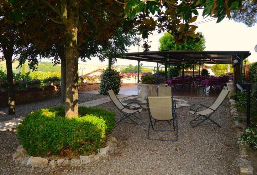 Отель Ristorante Borgo Antico