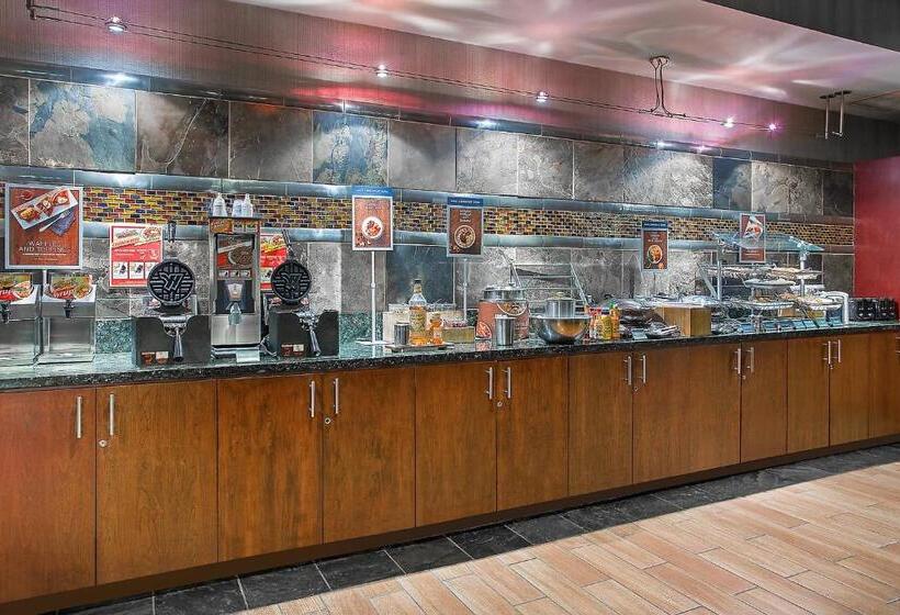 فندق Springhill Suites Pigeon Forge