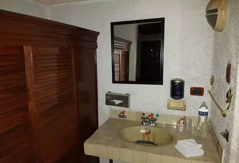 هتل State Inn