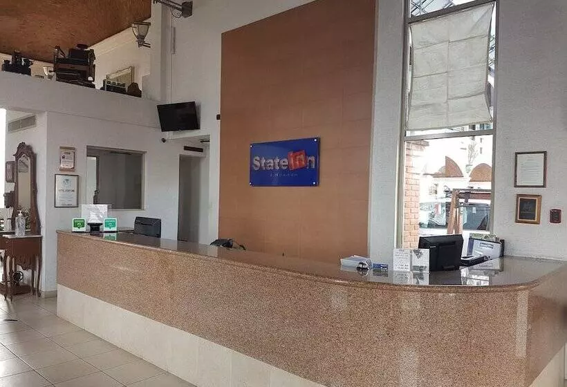 هتل State Inn