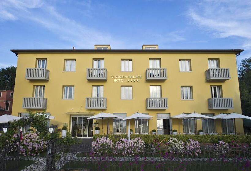 ホテル Viktoria Palace