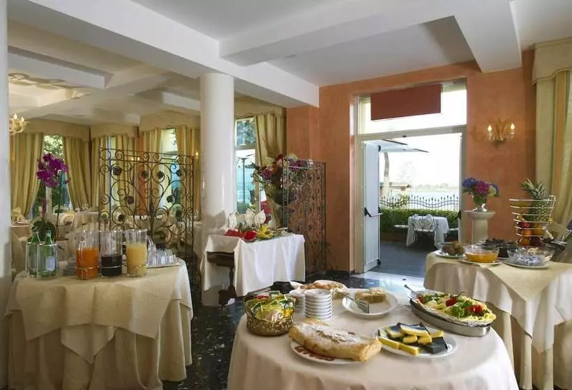 هتل Viktoria Palace