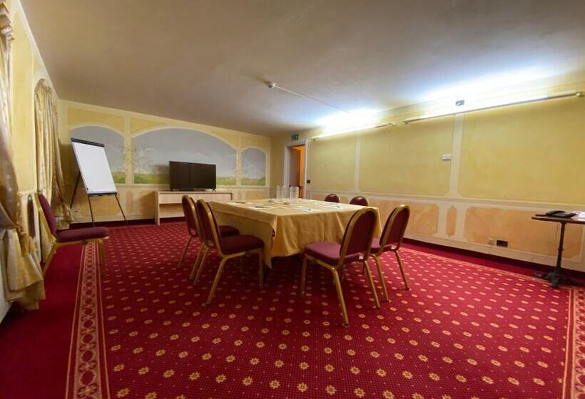 فندق Villa Malpensa