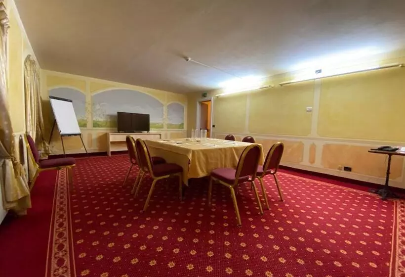 酒店 Villa Malpensa