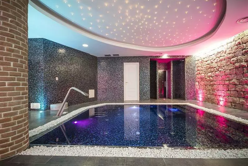 فندق Villas Resort Wellness & Spa