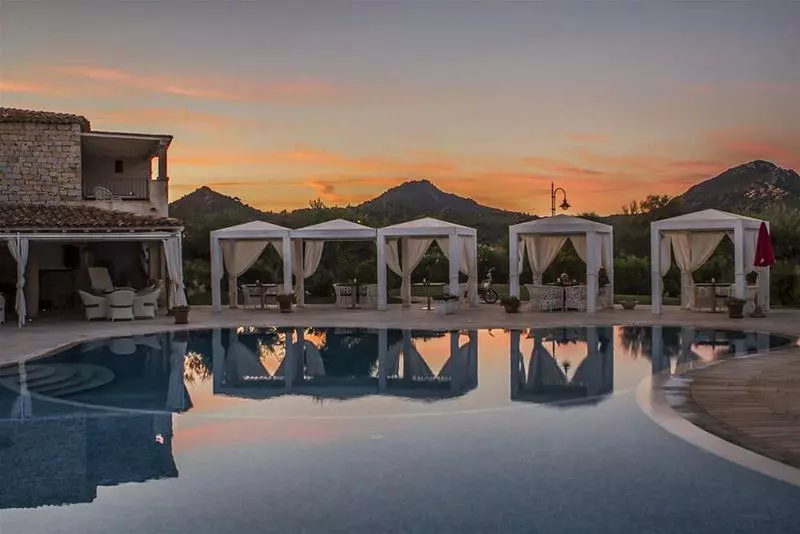 فندق Villas Resort Wellness & Spa