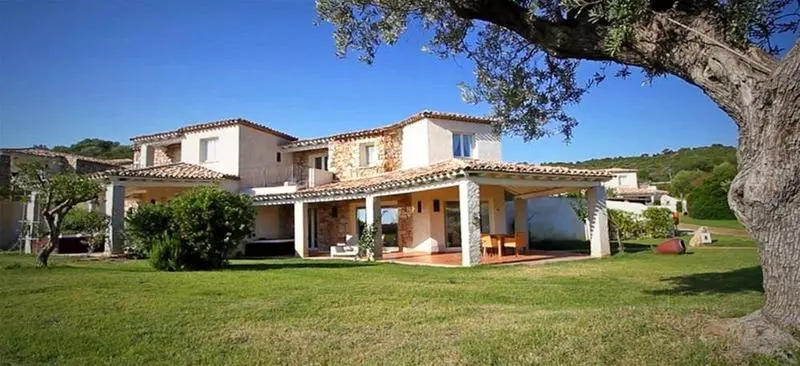 فندق Villas Resort Wellness & Spa