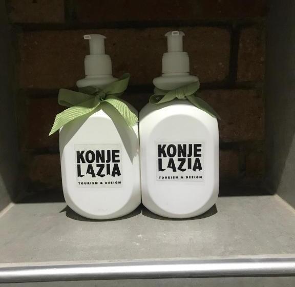 تختخواب و صبحانه Konjelazia   Tourism & Design