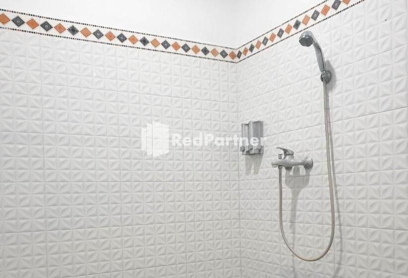 호텔 Arlina S Guest House Kintamani Redpartner