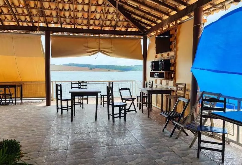 ホテル Canto Do Lago Pousada