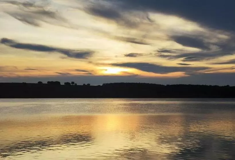 ホテル Canto Do Lago Pousada