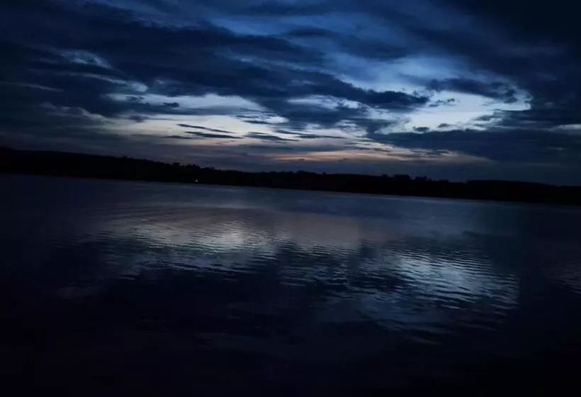 ホテル Canto Do Lago Pousada