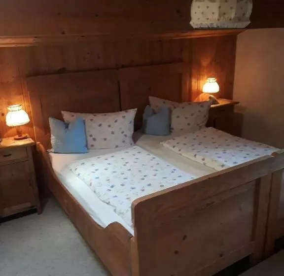 ホテル Huberhof, Mettenham