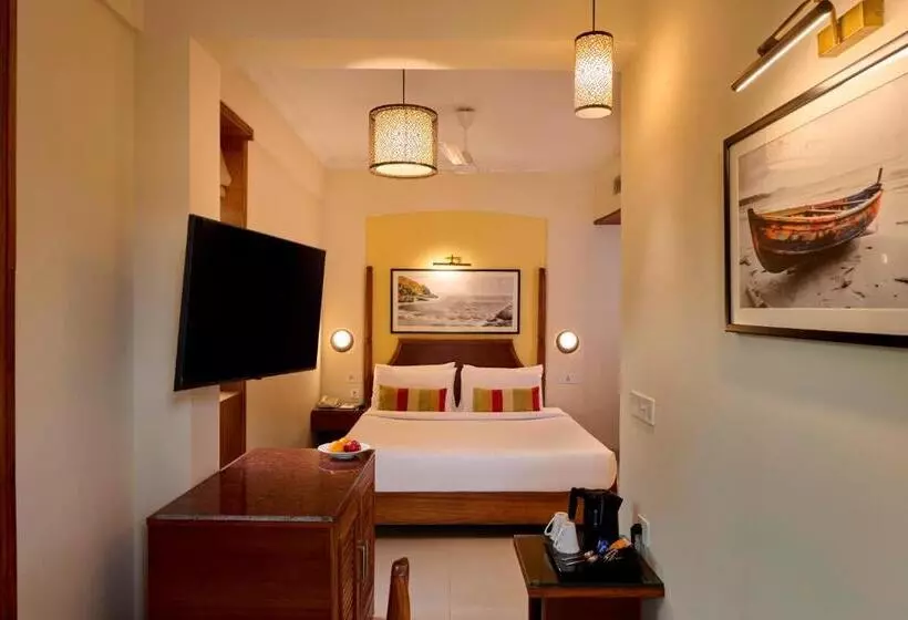 リゾートホテル Sea Breeze Sarovar Portico Varca Goa