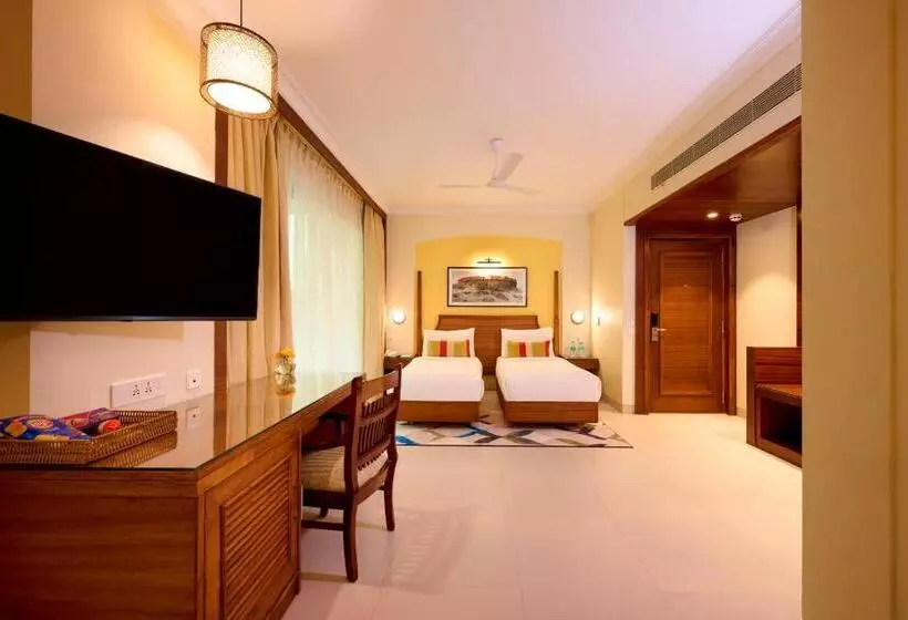 リゾートホテル Sea Breeze Sarovar Portico Varca Goa