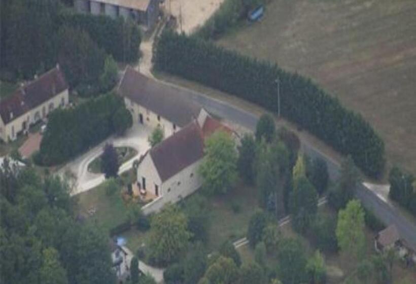 مبيت وإفطار Chambres D Hôtes Domaine D Augy