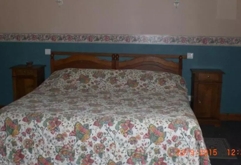 ホテル Auberge De L Atre