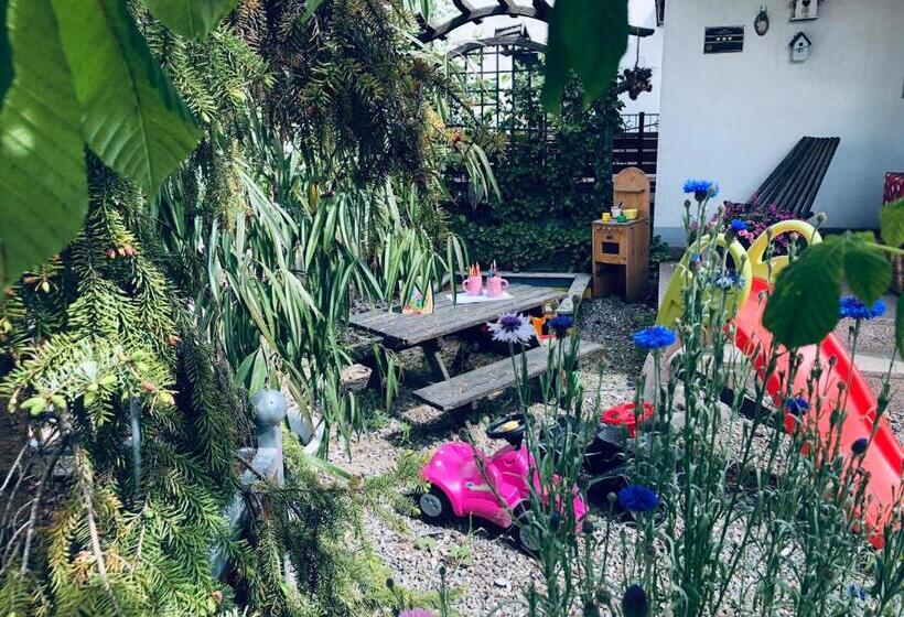 בית מלון כפרי Gasthof Zur Linde