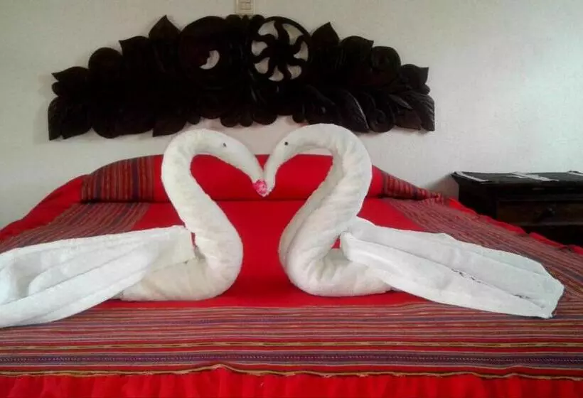 هتل La Chacra De Joel