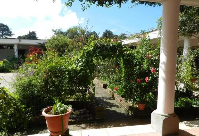 هتل La Chacra De Joel