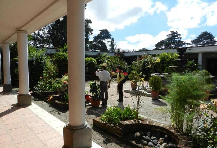 هتل La Chacra De Joel