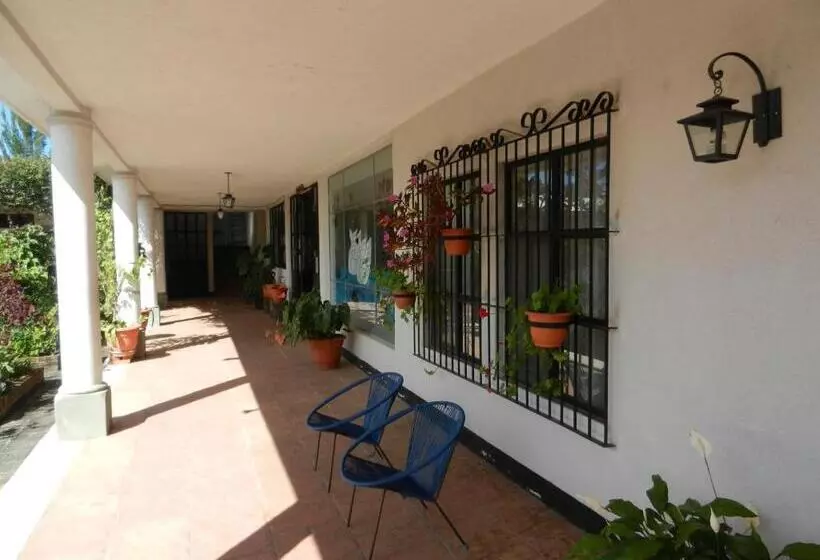 هتل La Chacra De Joel