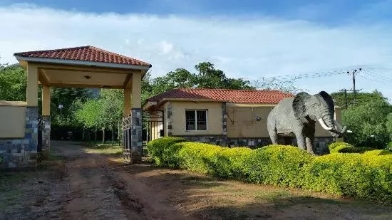 هتل Mt Moroto