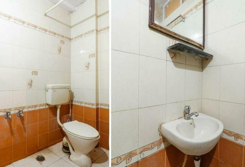 Отель Prestige Residency