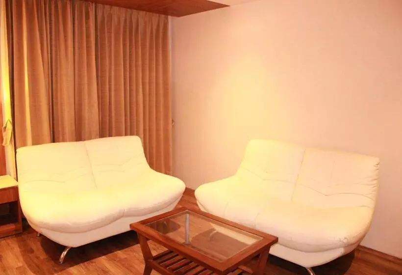 Hotelli Sarovar Portico Somnath
