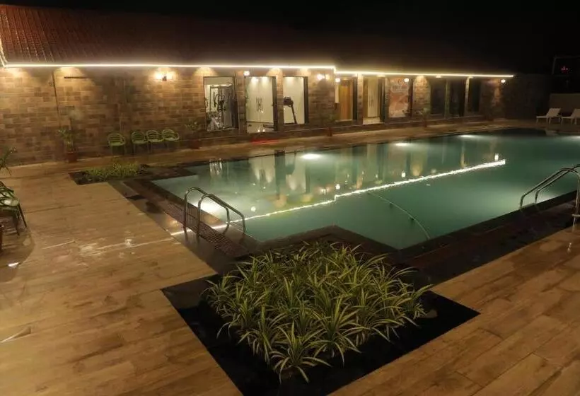 Hotelli Sarovar Portico Somnath