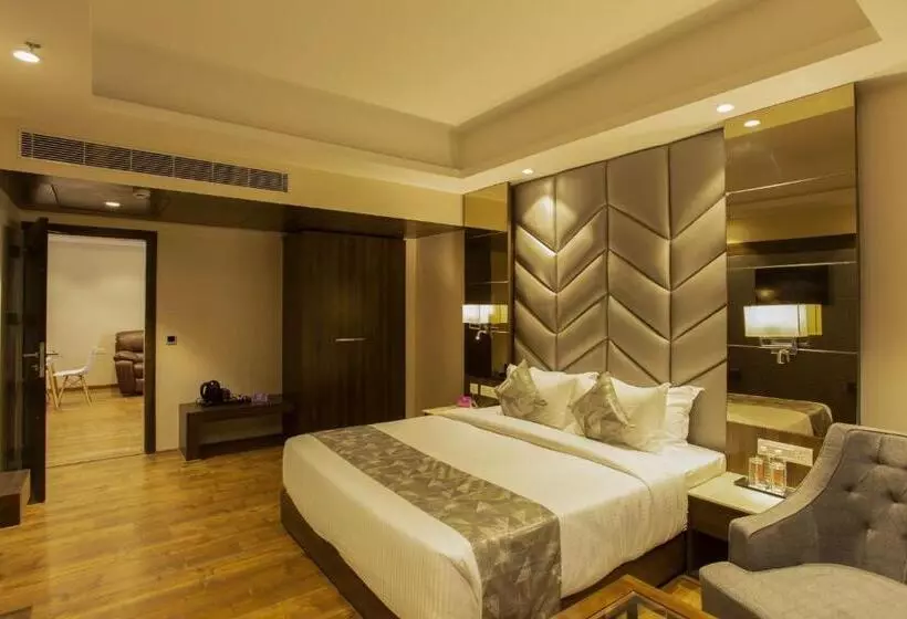 Hotelli Sarovar Portico Somnath