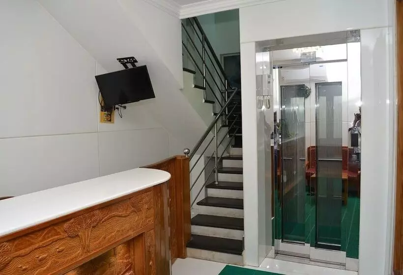 Hotelli Skantha Regency