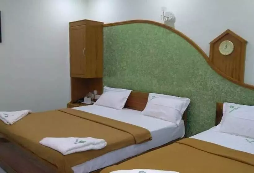 Hotelli Skantha Regency