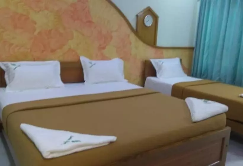 Hotelli Skantha Regency