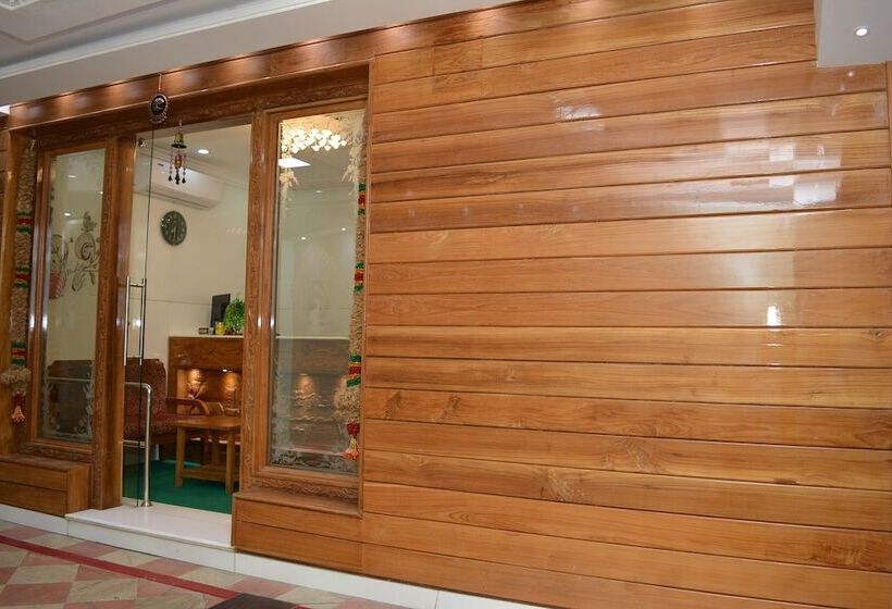 Hotel Skantha Regency