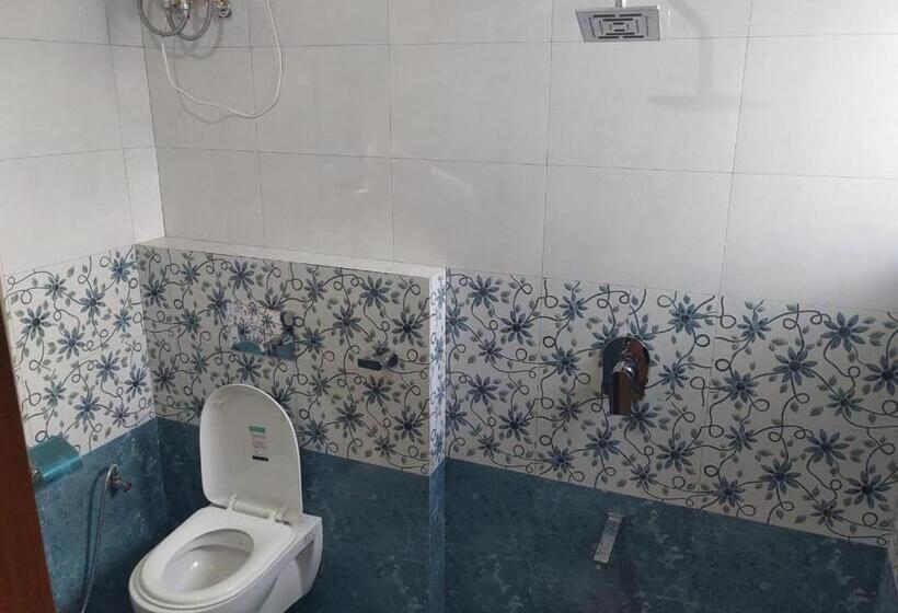 בית מלון כפרי Tourist Inn