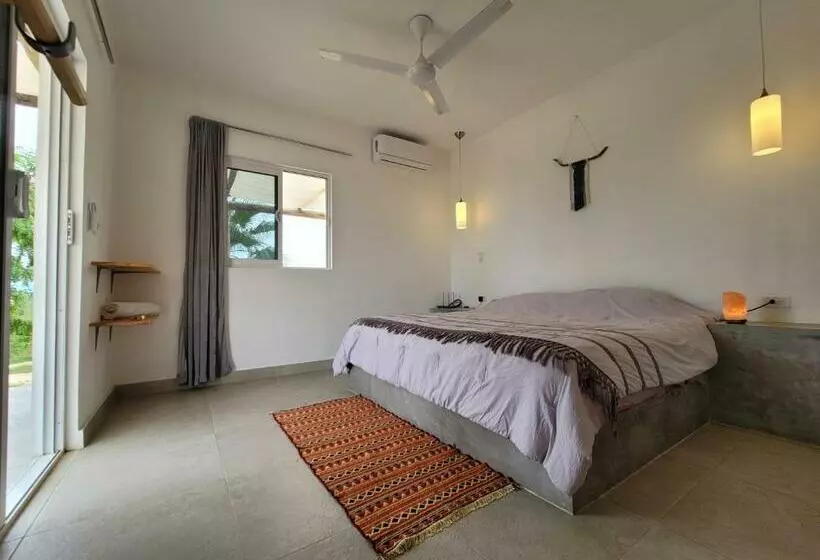 La Ventana Hostel