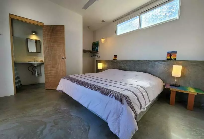 La Ventana Hostel