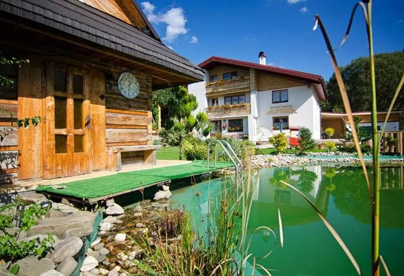 Majatalo Rodinné Apartmány Alpinka