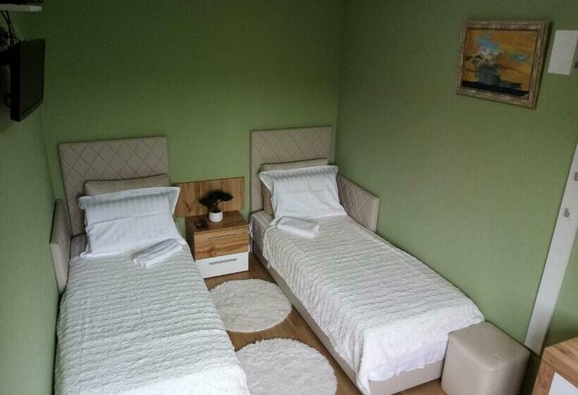 膳宿费 Villa Atika