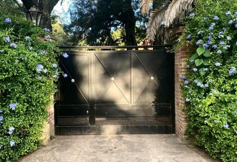 Ruda Lodge Exclusive Bed & Breakfast