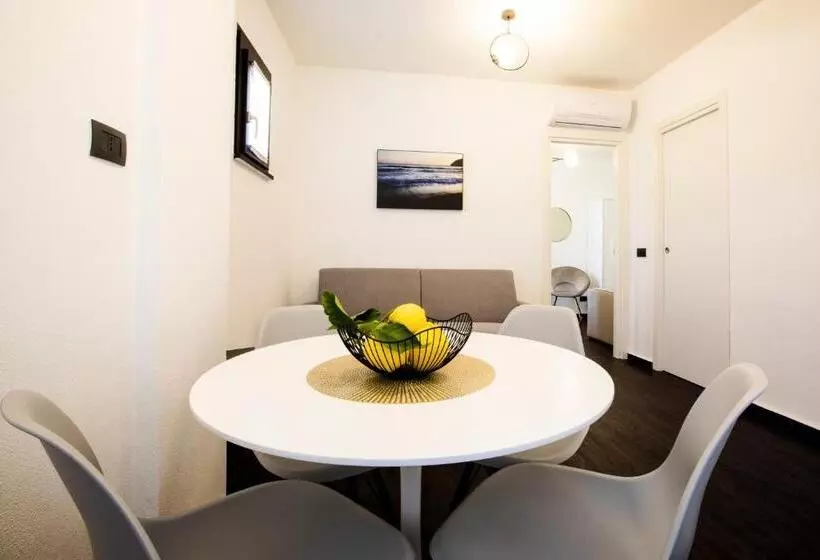 پانسیون Bellevue   Rooms & Suites