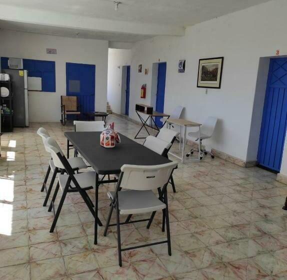 هاستل Casa Ceci Inn