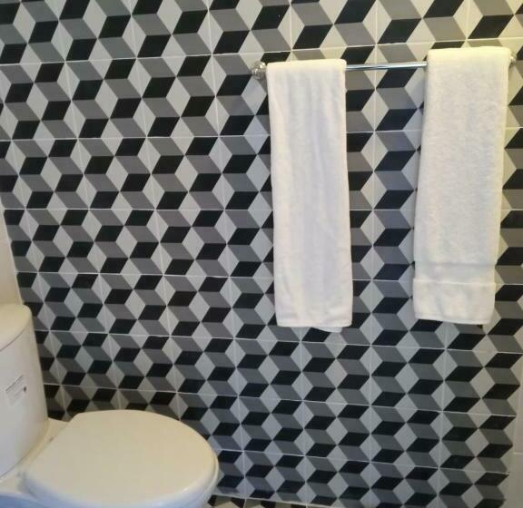 هاستل Casa Ceci Inn