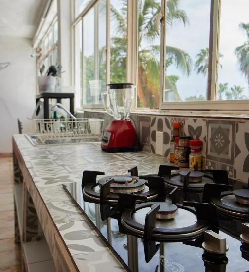 هاستل Casa Ceci Inn