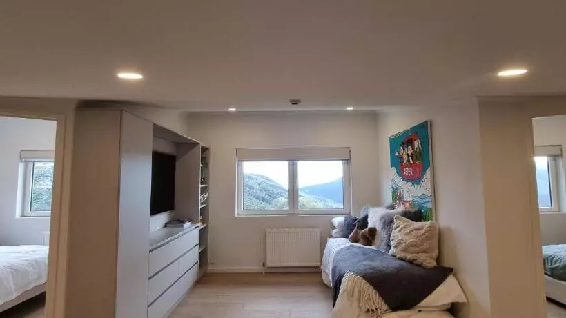 Cedarwood Apartments