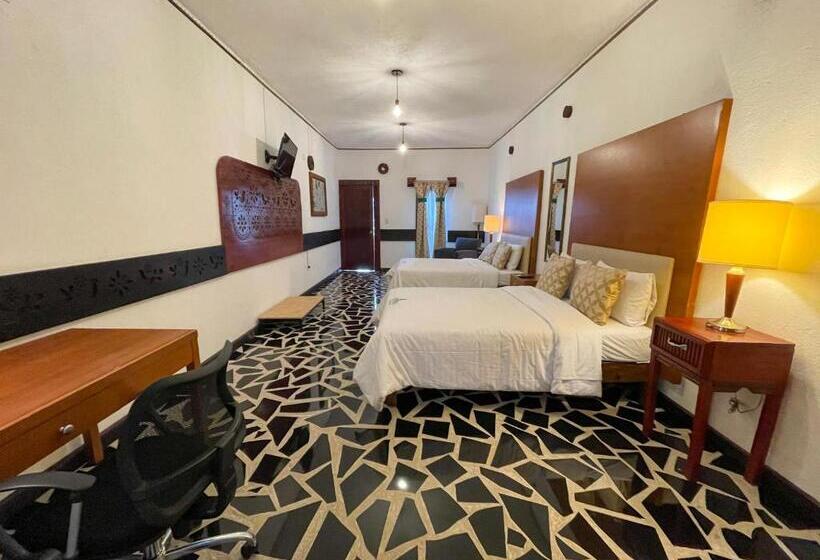 هتل Vitorina Cholula