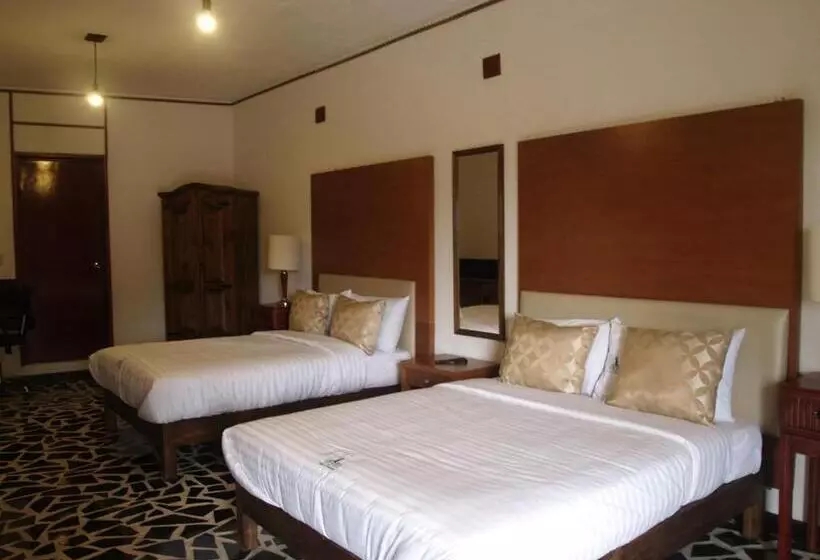 ホテル Vitorina Cholula