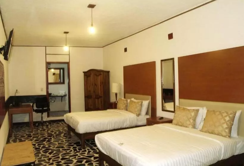 ホテル Vitorina Cholula