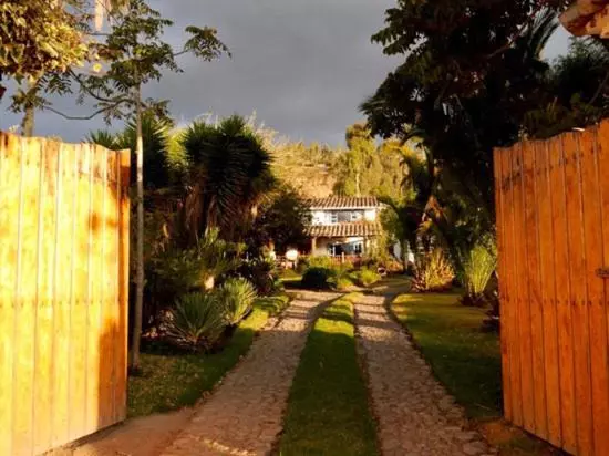 Retkeilymaja Las Palmeras Inn